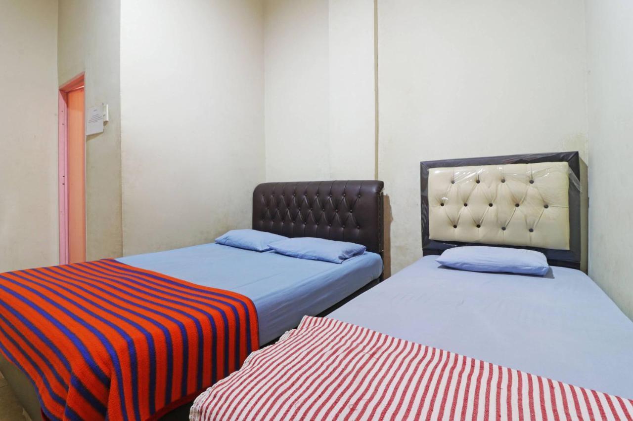 Hotel Wisma Cempaka 2 Syariah Parit  Zewnętrze zdjęcie